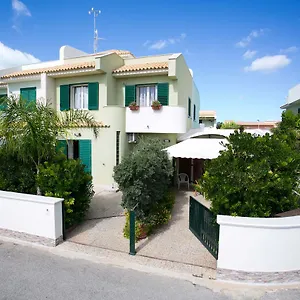 https://holiday-home-villetta-le-dune.sicilyhotelsitaly.net